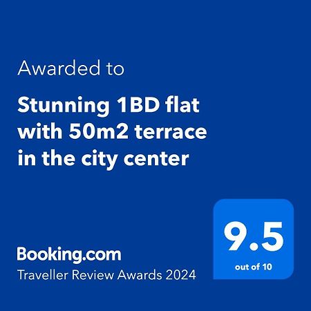 Stunning 1Bd Flat With 50M2 Terrace In The City Center ブカレスト エクステリア 写真